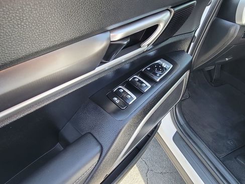 Used 2023 Kia Telluride S w/ S Sunroof Package image 24