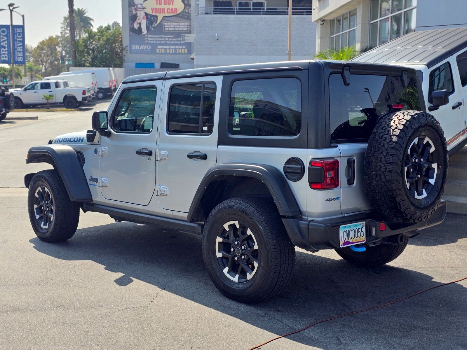 Used 2024 Jeep Wrangler Unlimited Rubicon 4xe AWD/4WD image 8