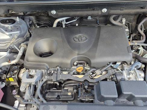 Used 2025 Toyota RAV4 LE FWD image 22