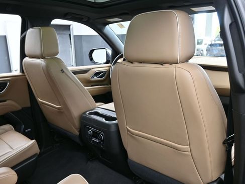 Used 2021 Chevrolet Tahoe Premier w/ Premium Package image 48