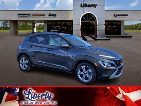 Used 2023 Hyundai Kona SEL image 1