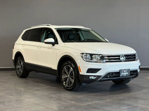 Used 2019 Volkswagen Tiguan SEL AWD/4WD image 3