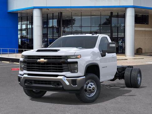 New 2026 Chevrolet Silverado 3500 W/T w/ WT Convenience Package AWD/4WD image 6