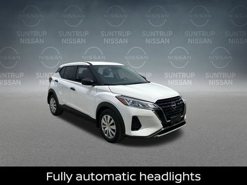 Certified 2024 Nissan Kicks S FWD image 10