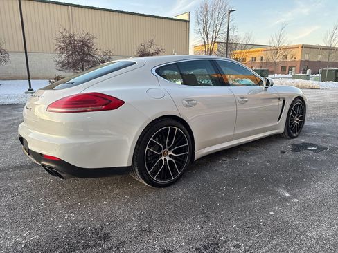 Used 2015 Porsche Panamera 4S image 15
