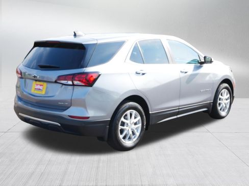Used 2024 Chevrolet Equinox LT AWD/4WD image 7