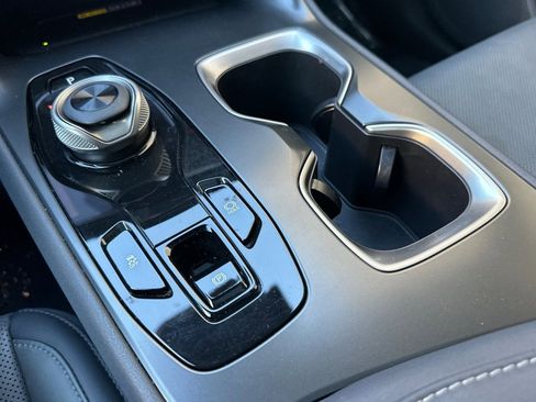 Used 2023 Lexus RZ 450e Premium image 26