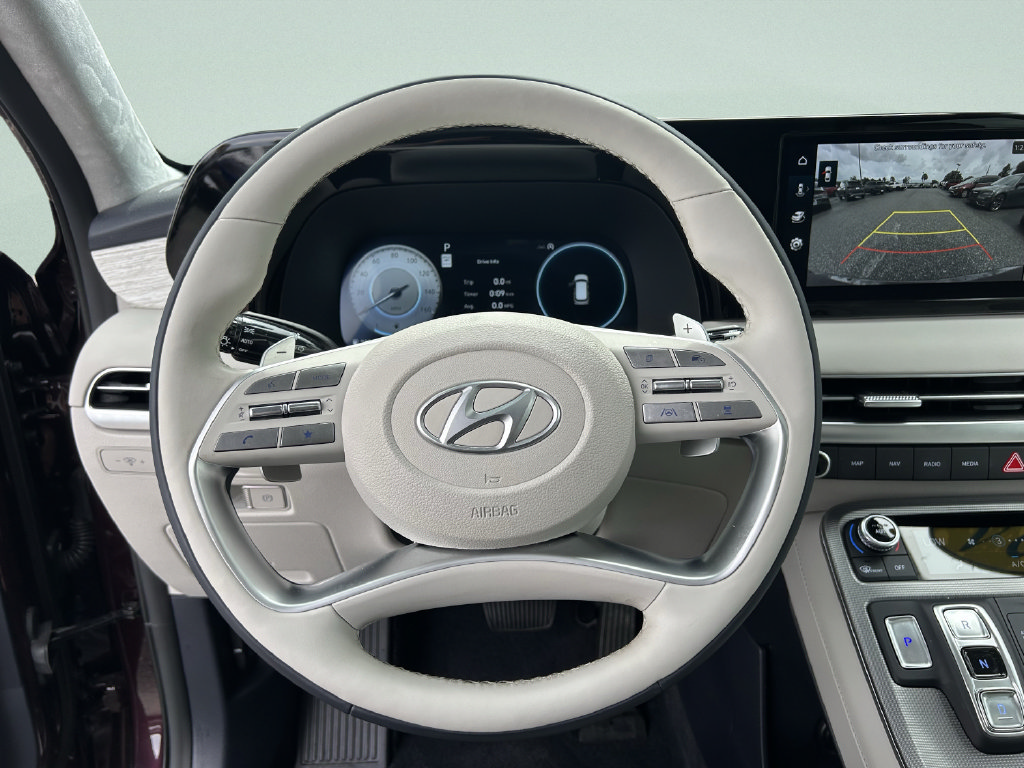 Certified 2024 Hyundai Palisade Calligraphy FWD image 34