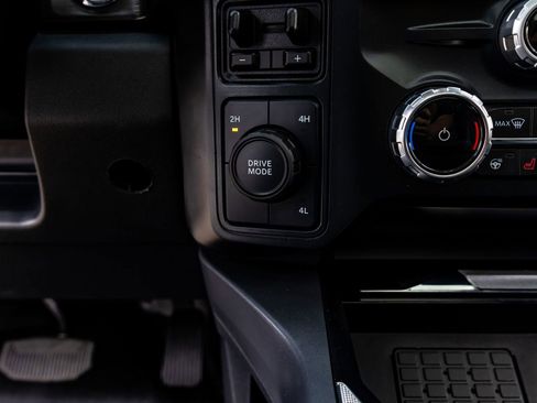 Used 2024 Ford F350 Lariat w/ Lariat Ultimate Package image 29