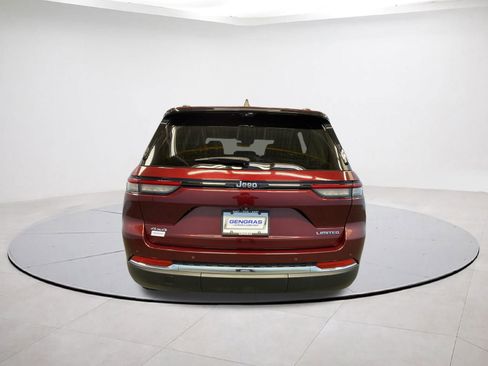 Certified 2023 Jeep Grand Cherokee Limited w/ Luxury Tech Group II image 5