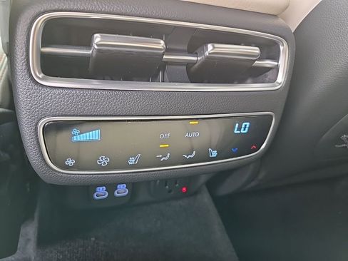 Used 2026 Genesis GV70 3.5T Sport Prestige image 31