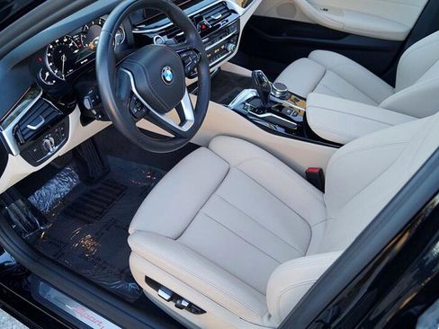 Used 2018 BMW 530i image 10