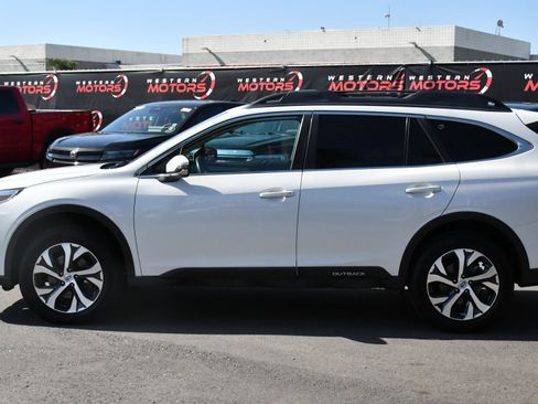 Used 2022 Subaru Outback Limited AWD/4WD image 4
