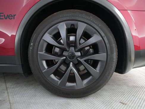 Used 2023 Tesla Model X AWD/4WD image 9