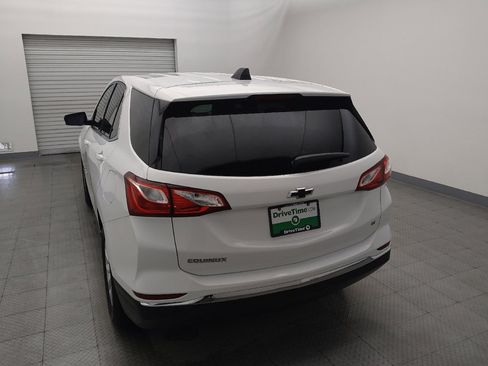 Used 2020 Chevrolet Equinox LT w/ Driver Convenience Package FWD image 6
