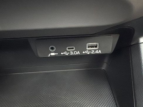 Used 2024 Subaru Crosstrek 2.0i Premium image 22
