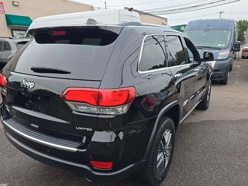 Used 2020 Jeep Grand Cherokee Limited AWD/4WD image 3