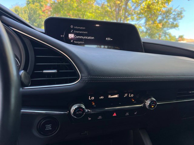 Used 2019 MAZDA MAZDA3 Hatchback w/ Preferred Package FWD image 34