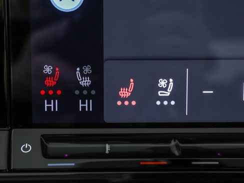 Used 2025 Volkswagen Atlas SEL image 10