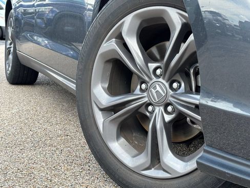 Used 2024 Honda Accord EX image 2