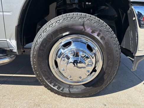 Used 2024 RAM 3500 Big Horn image 49