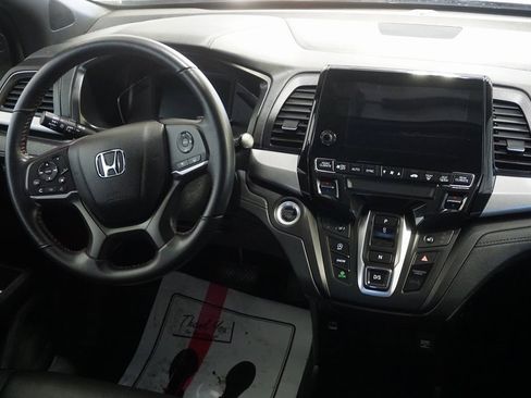 Used 2023 Honda Odyssey Sport image 30