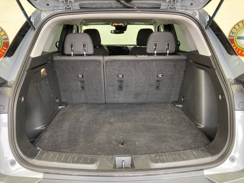 Used 2025 Chevrolet TrailBlazer LT AWD/4WD image 23
