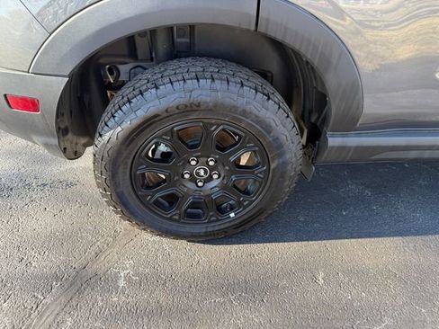 Used 2025 Ford Bronco Sport Badlands image 26