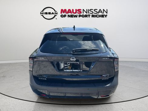 Certified 2025 Nissan Kicks SV AWD/4WD image 6