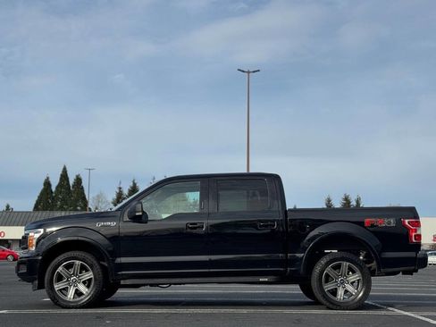 Used 2018 Ford F150 XLT w/ Equipment Group 302A Luxury AWD/4WD image 6