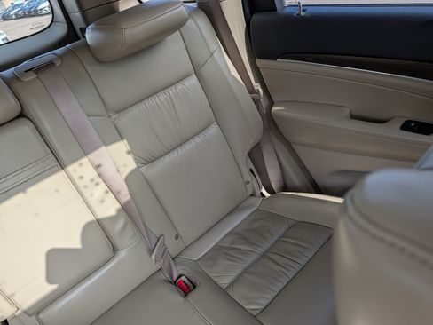 Used 2016 Jeep Grand Cherokee Limited AWD/4WD image 14