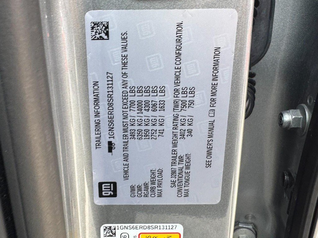 Used 2025 Chevrolet Suburban RST w/ Comfort Package AWD/4WD image 28