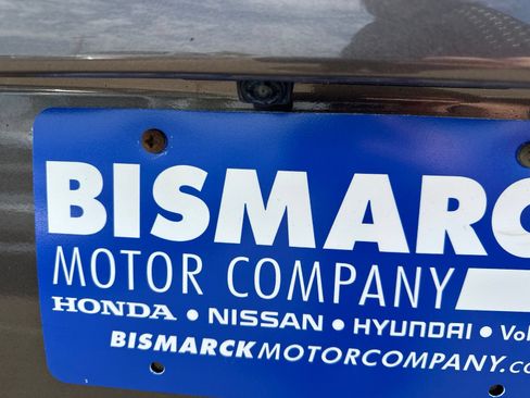 Used 2017 Nissan Murano Platinum w/ Platinum Technology Package AWD/4WD image 8