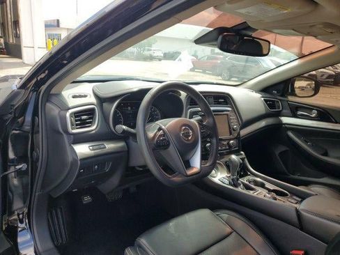 Used 2020 Nissan Maxima 3.5 SL w/ Floor Mat Group FWD image 15