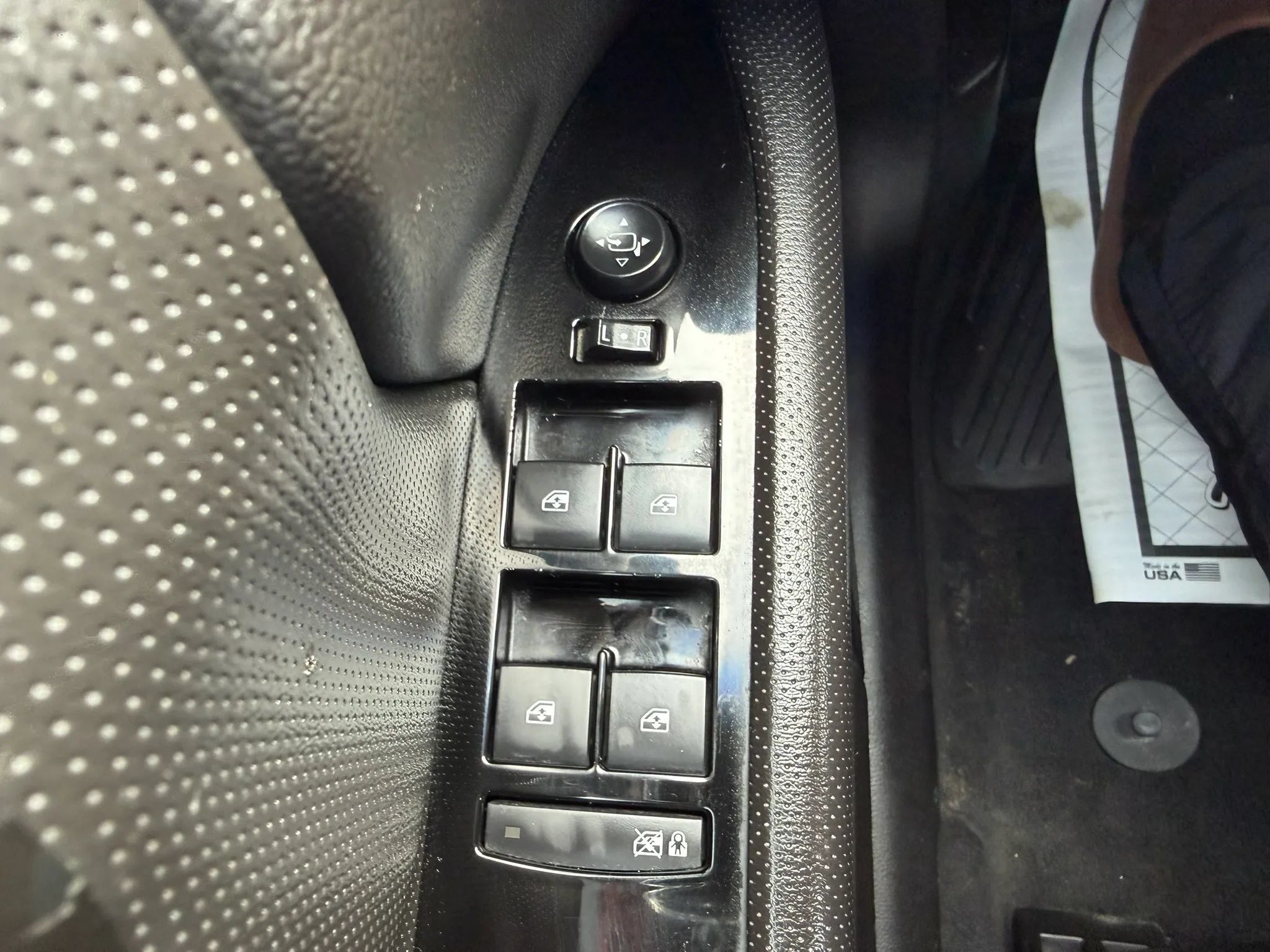 Used 2015 Cadillac XTS Luxury AWD/4WD image 12