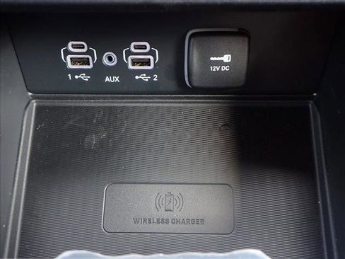 New 2025 Jeep Grand Cherokee L Overland w/ Luxury Tech Group IV image 23