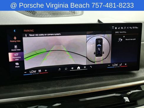 Used 2025 BMW X7 xDrive40i w/ Premium Package AWD/4WD image 39