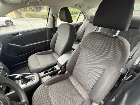 Used 2014 Volkswagen Jetta S FWD image 24