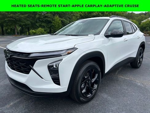 New 2026 Chevrolet Trax LT w/ Driver Confidence Package FWD image 1