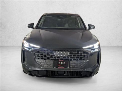 Used 2025 Audi Q5 Prestige image 2