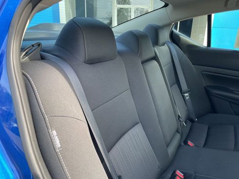 Used 2025 Nissan Altima 2.5 SV image 32