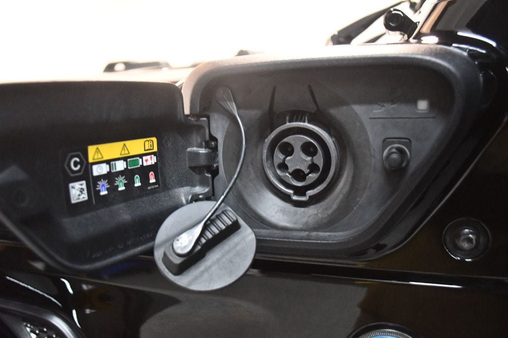 Used 2024 Jeep Wrangler High Altitude AWD/4WD image 83