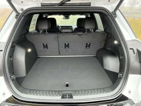 New 2026 GMC Terrain AT4 w/ Convenience Package III image 10