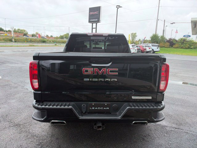 Used 2020 GMC Sierra 1500 Elevation w/ Elevation Value Package AWD/4WD image 4