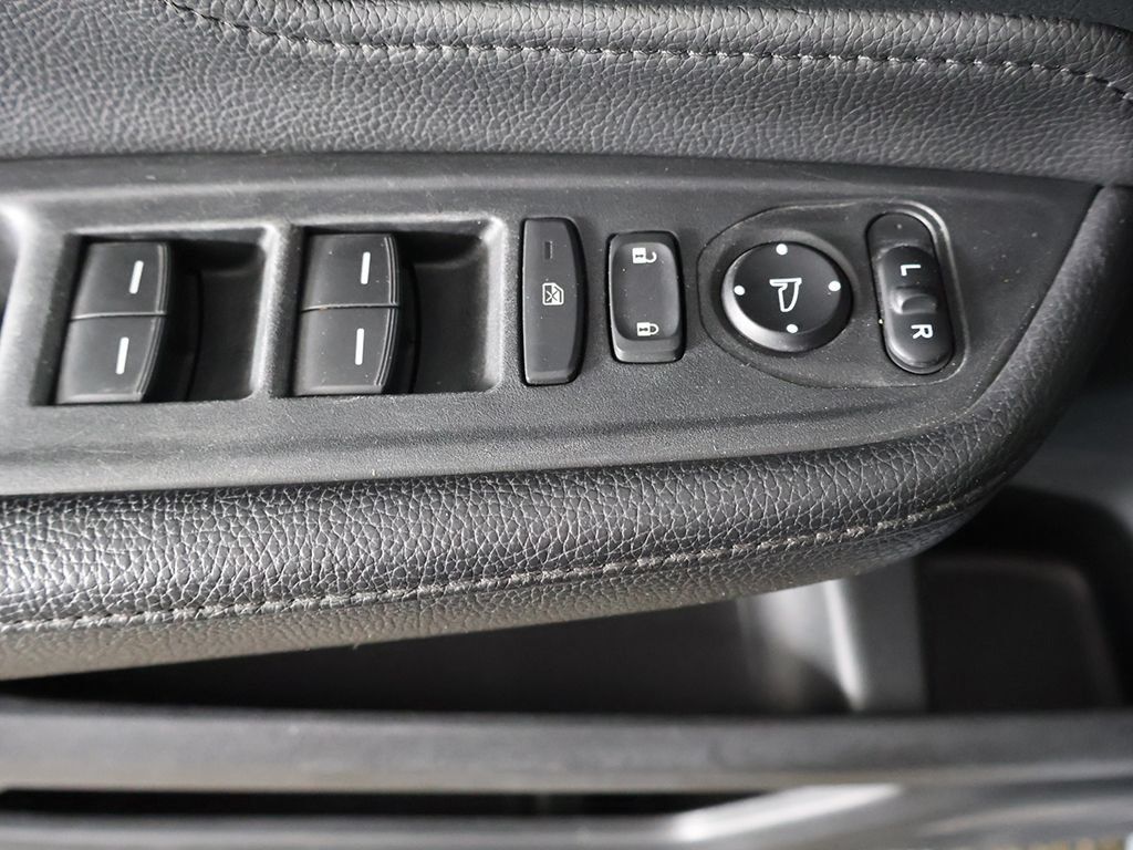 Used 2023 Honda Odyssey Touring image 40