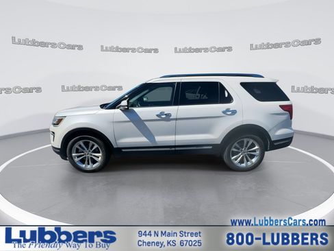 Used 2018 Ford Explorer Limited w/ Equipment Group 301A AWD/4WD image 5