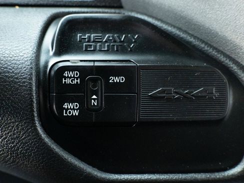 Used 2022 RAM 2500 Tradesman w/ Chrome Appearance Group AWD/4WD image 42