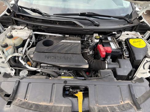 Used 2023 Nissan Rogue SV w/ SV Premium Package image 26