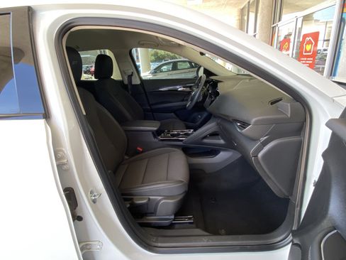 Used 2023 Buick Envision Preferred FWD image 34