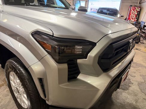 Used 2025 Toyota Tacoma SR5 image 28